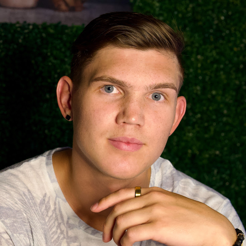 Profile photo