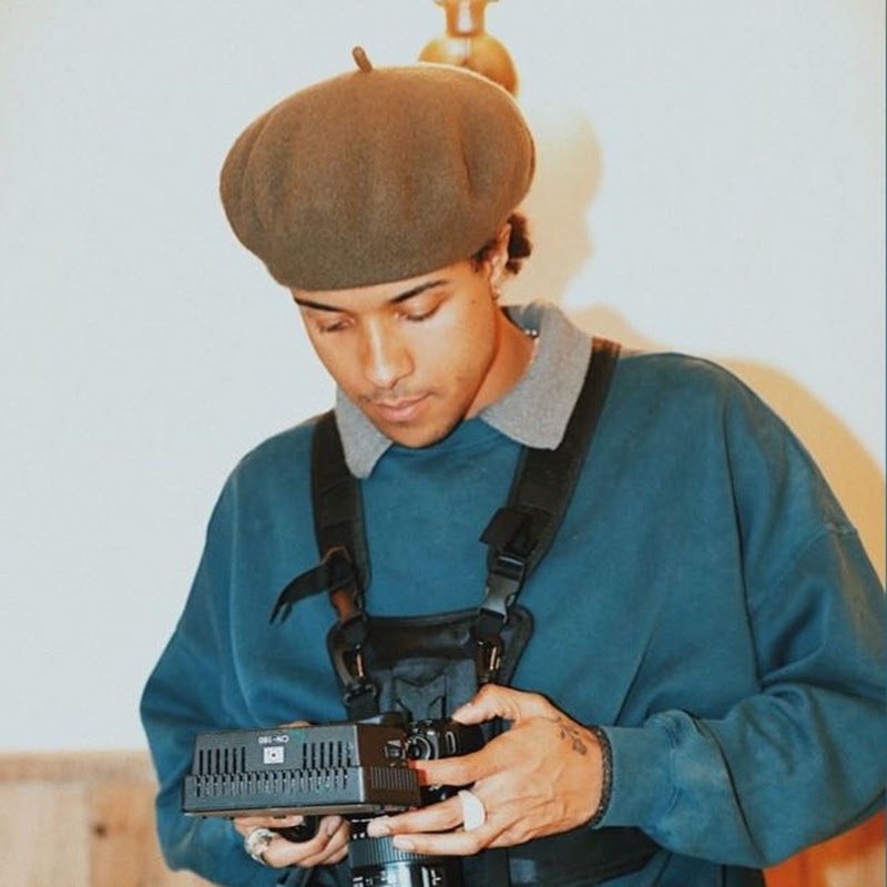 Profile photo